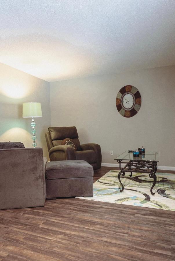 Premium Styled 2 Bedroom Apt In The Heart Of The Heights Houston Bagian luar foto